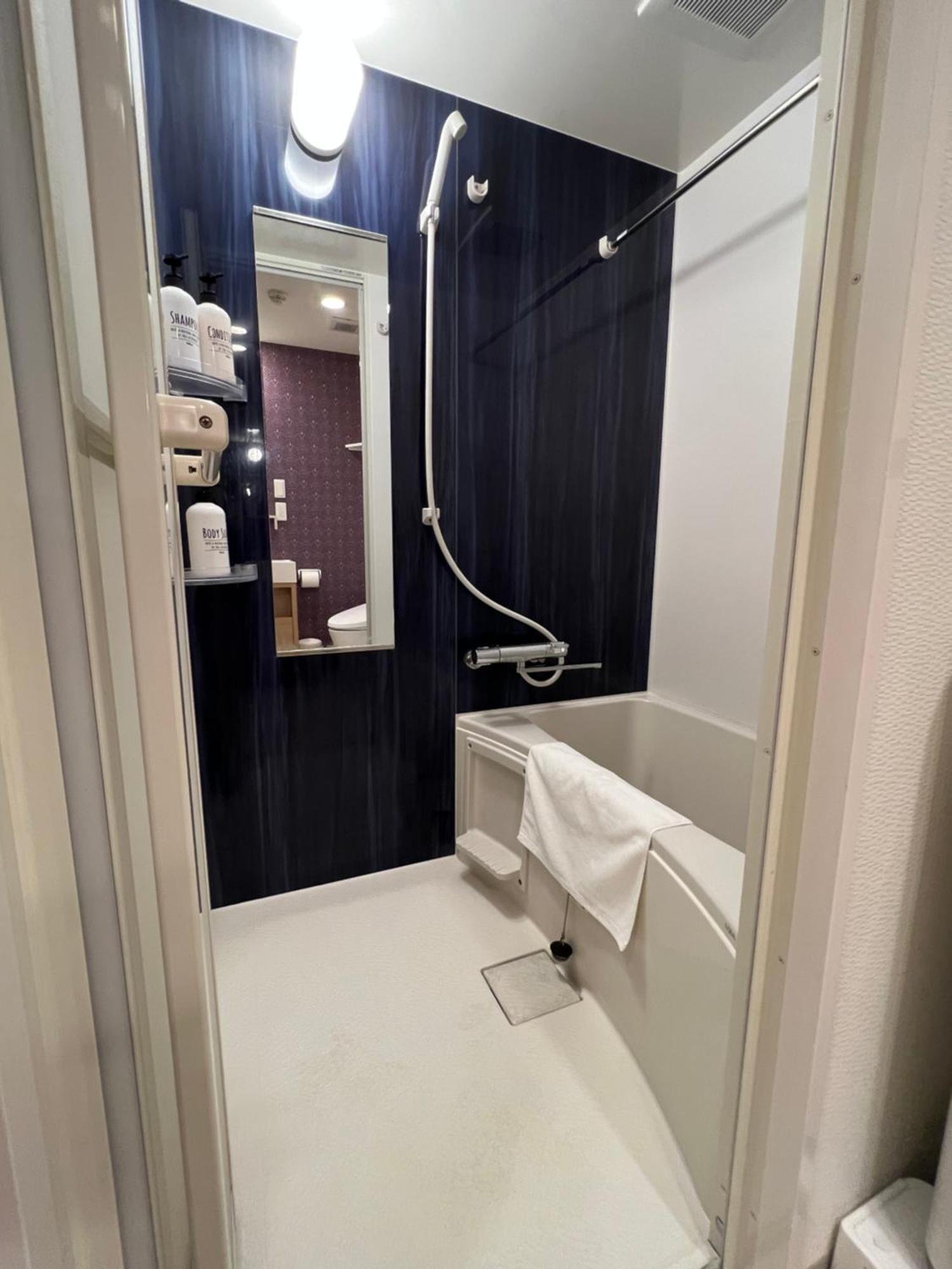 @Rlis_House 難波 Apartman Oszaka Kültér fotó
